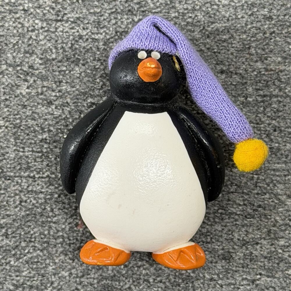 Vintage Clay Critters Inc Penguin Refrigerator Magnet Sleeping Cap Cute Animals